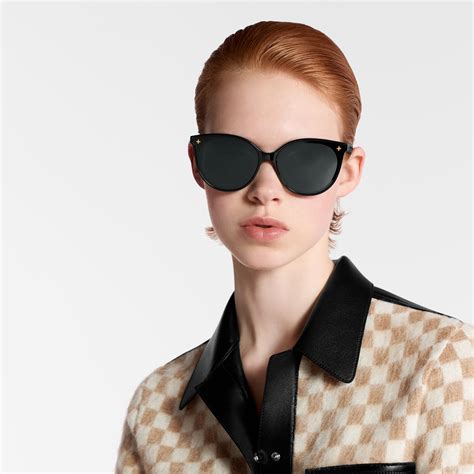 Products by Louis Vuitton: My Monogram Fame Metal Sunglasses.